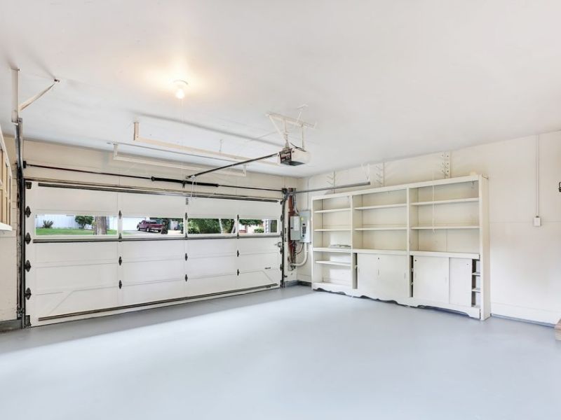 Độ rọi ảnh hưởng bởi khoảng cách giữa đèn và bề mặt chiếu sáng