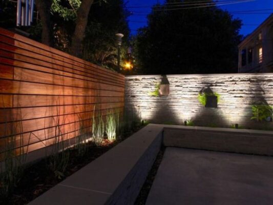 Đèn chiếu sáng cảnh quan đa dạng mẫu mã