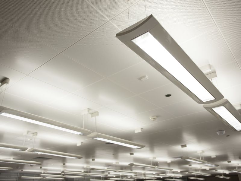 Kiểu đèn huỳnh quang không có tắc te 