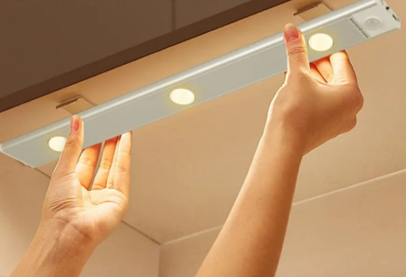 Ưu nhược điểm khi sử dụng đèn LED cảm biến 