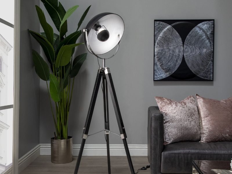 Công suất là thông số nên quan tâm khi chọn đèn Spotlight 