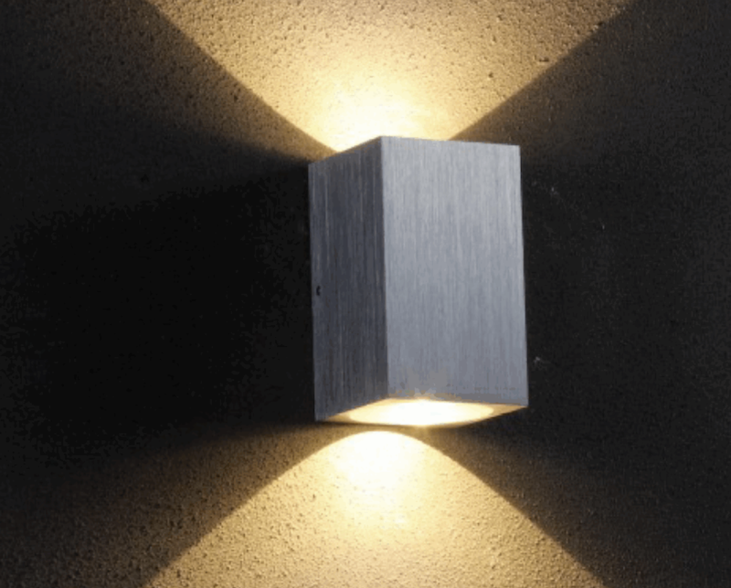 Đèn treo tường nghệ thuật