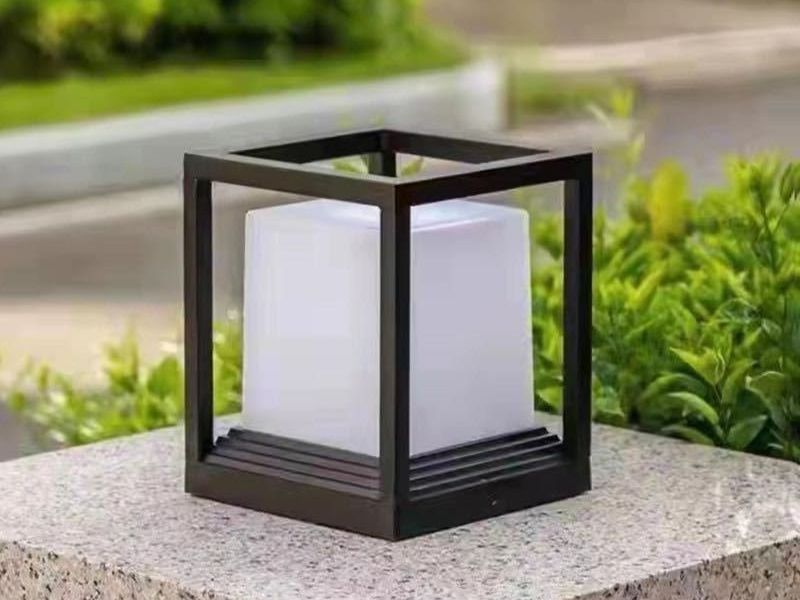 Giá đèn trụ cổng phụ thuộc nhiều yếu tố