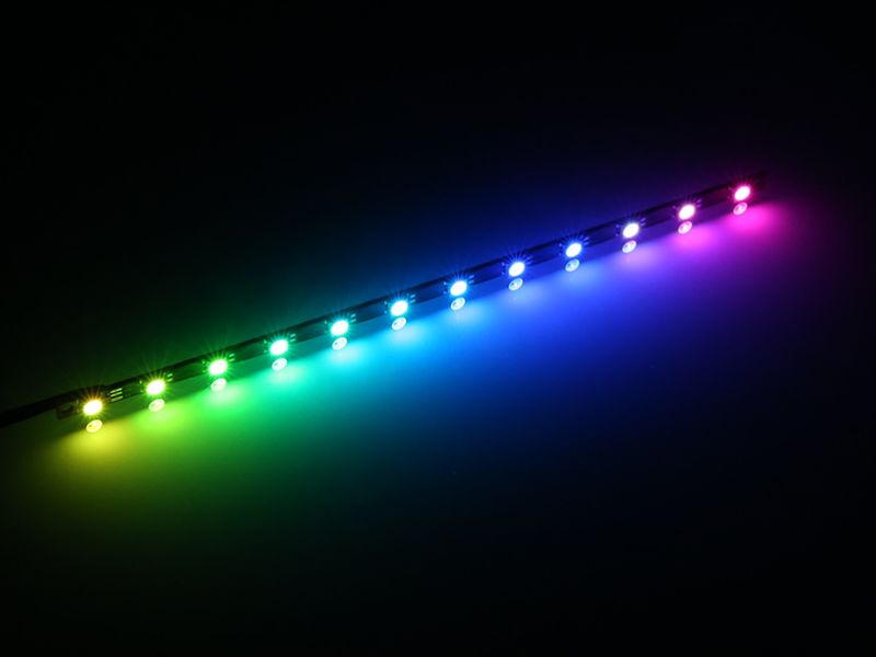 LED RGB dựa vào nguyên lý phối màu tạo ra vô số màu sắc 