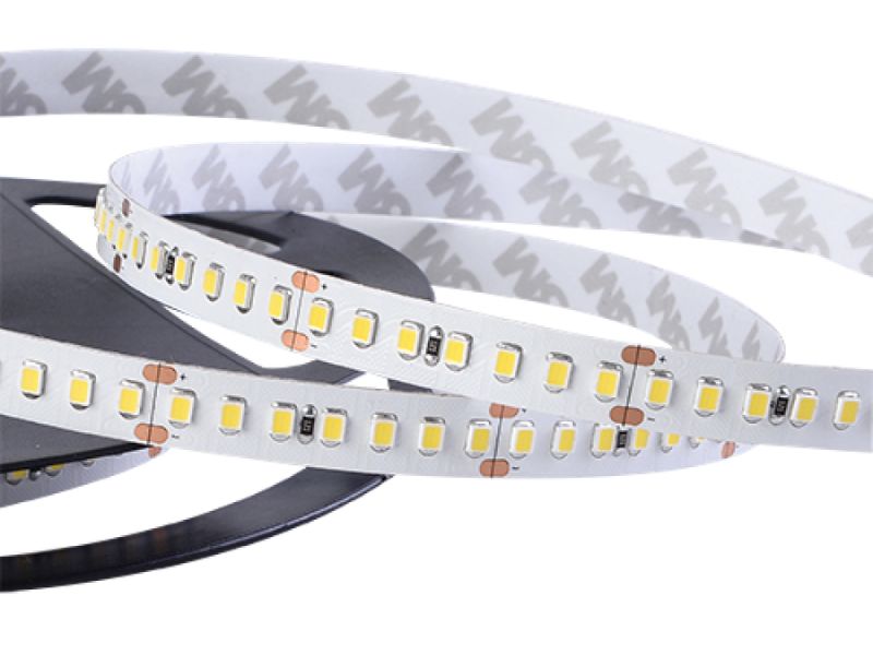 LED dây bị đứt cấp nguồn nên không sáng