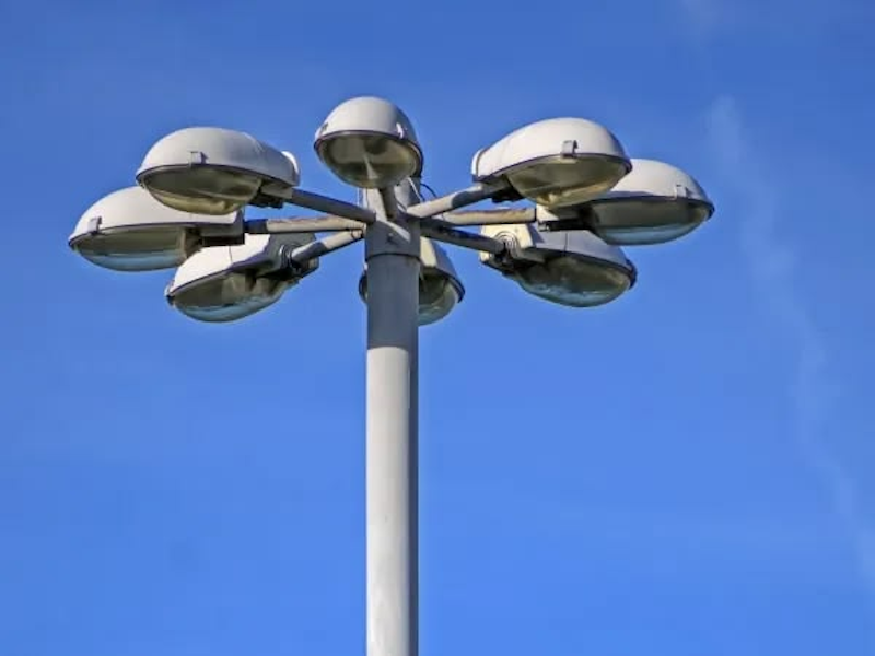 Ưu và nhược điểm của đèn LED cao áp