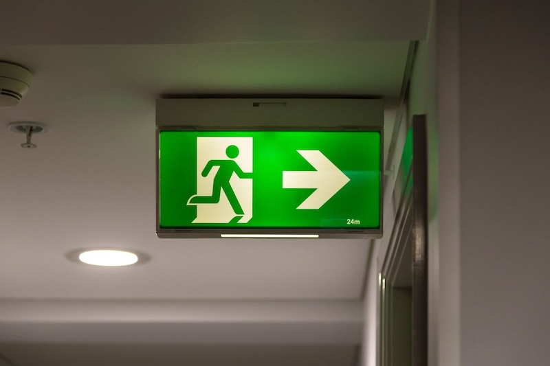 Cấu tạo đèn thoát hiểm exit